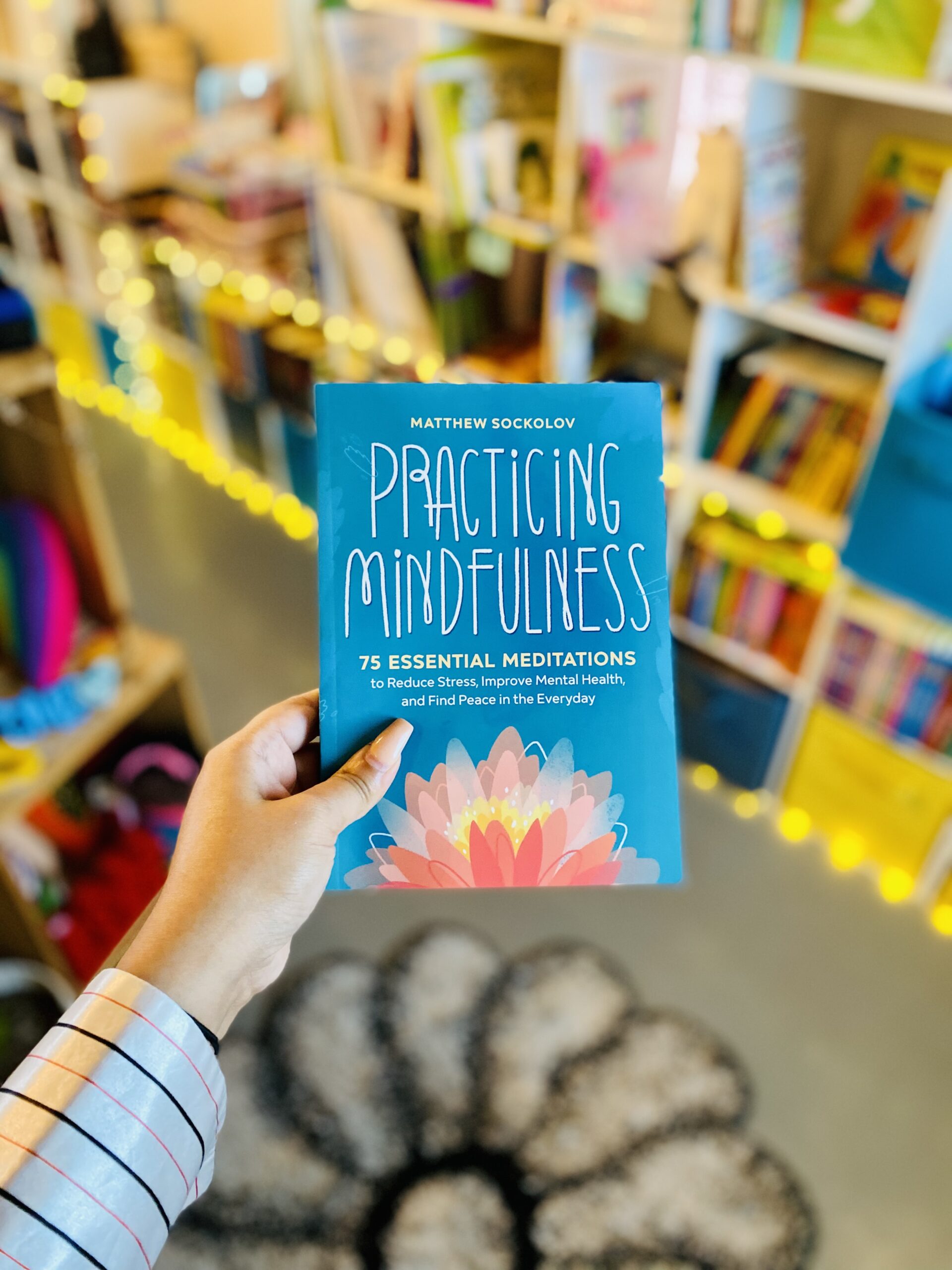 practicing-mindfulness-75-essential-meditations-to-reduce-stress