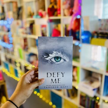 Defy Me (Shatter Me: Book 5 of 6)
