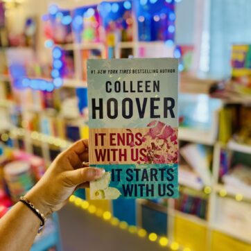 Colleen Hoover It Ends with Us Boxed Set: It Ends with Us, It Starts with Us