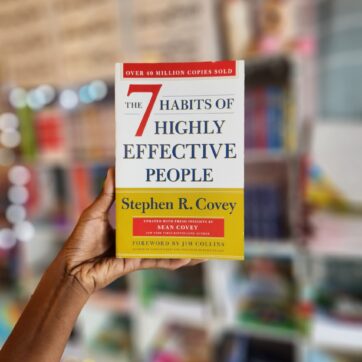 The 7 Habits of Highly Effective People: Powerful Lessons in Personal Change