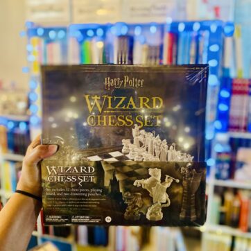 The Noble Collection Harry Potter Wizard Chess Set