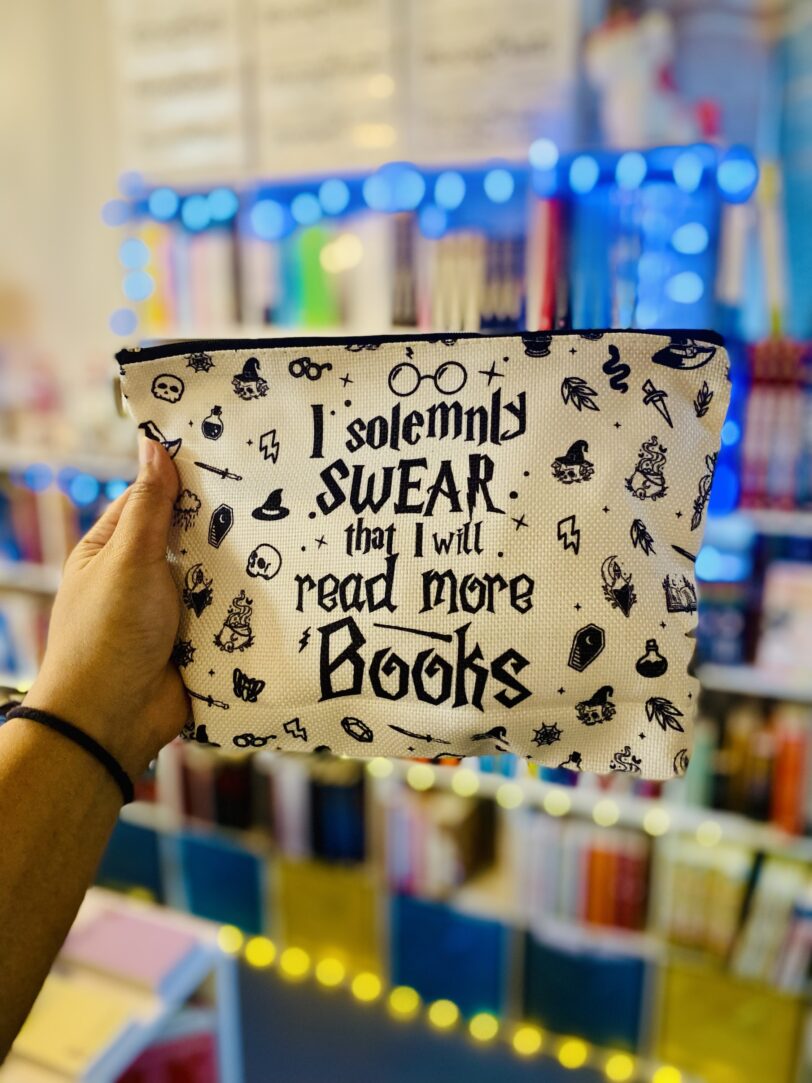 I Solemnly Swear That I Will Read More Books Multipurpose Bag